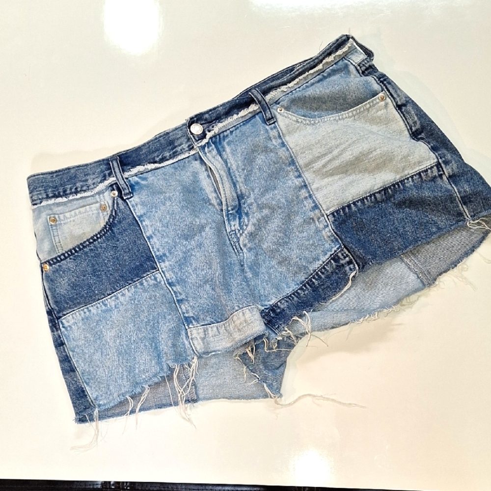 GAP Blue Jean Shorts Patchwork Design